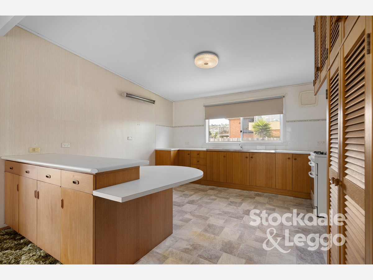 2 / 230 Dromana Parade, Safety Beach VIC 3936, Safety Beach - Thumbnail 5