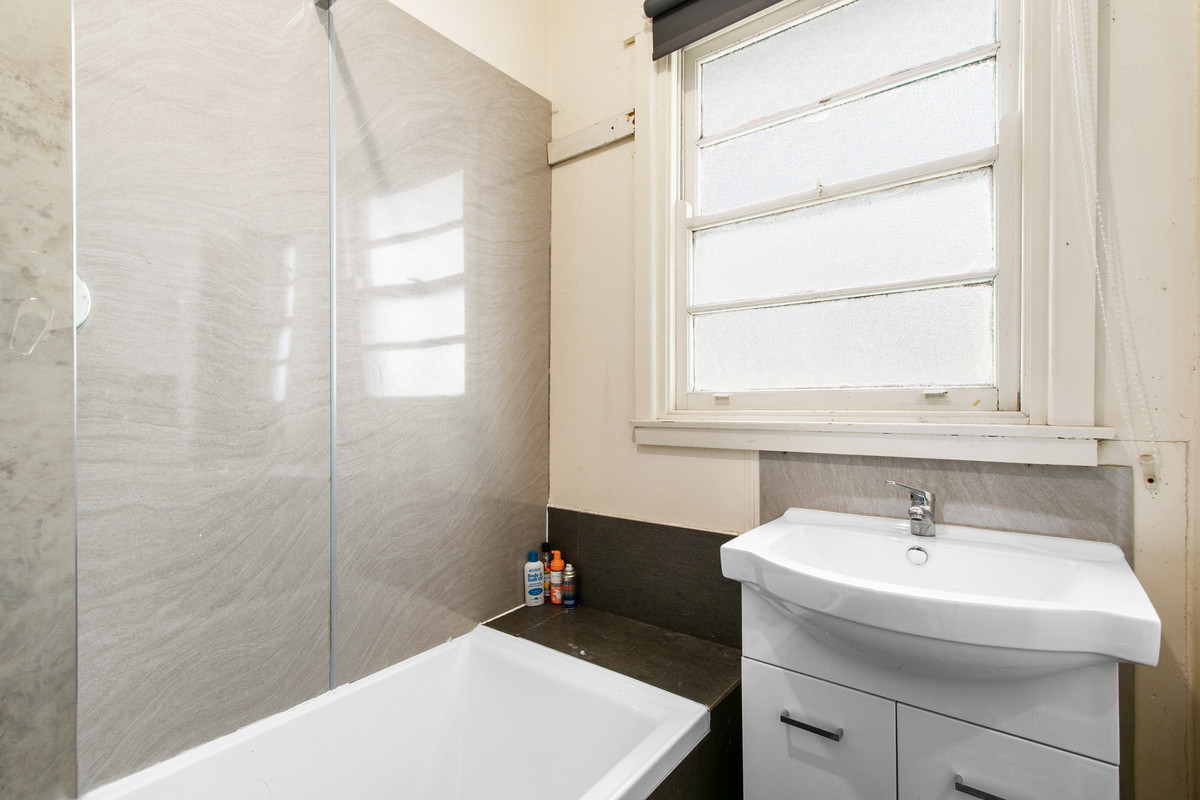 13 Catterick Street, MORWELL VIC 3840, Morwell - Thumbnail 4