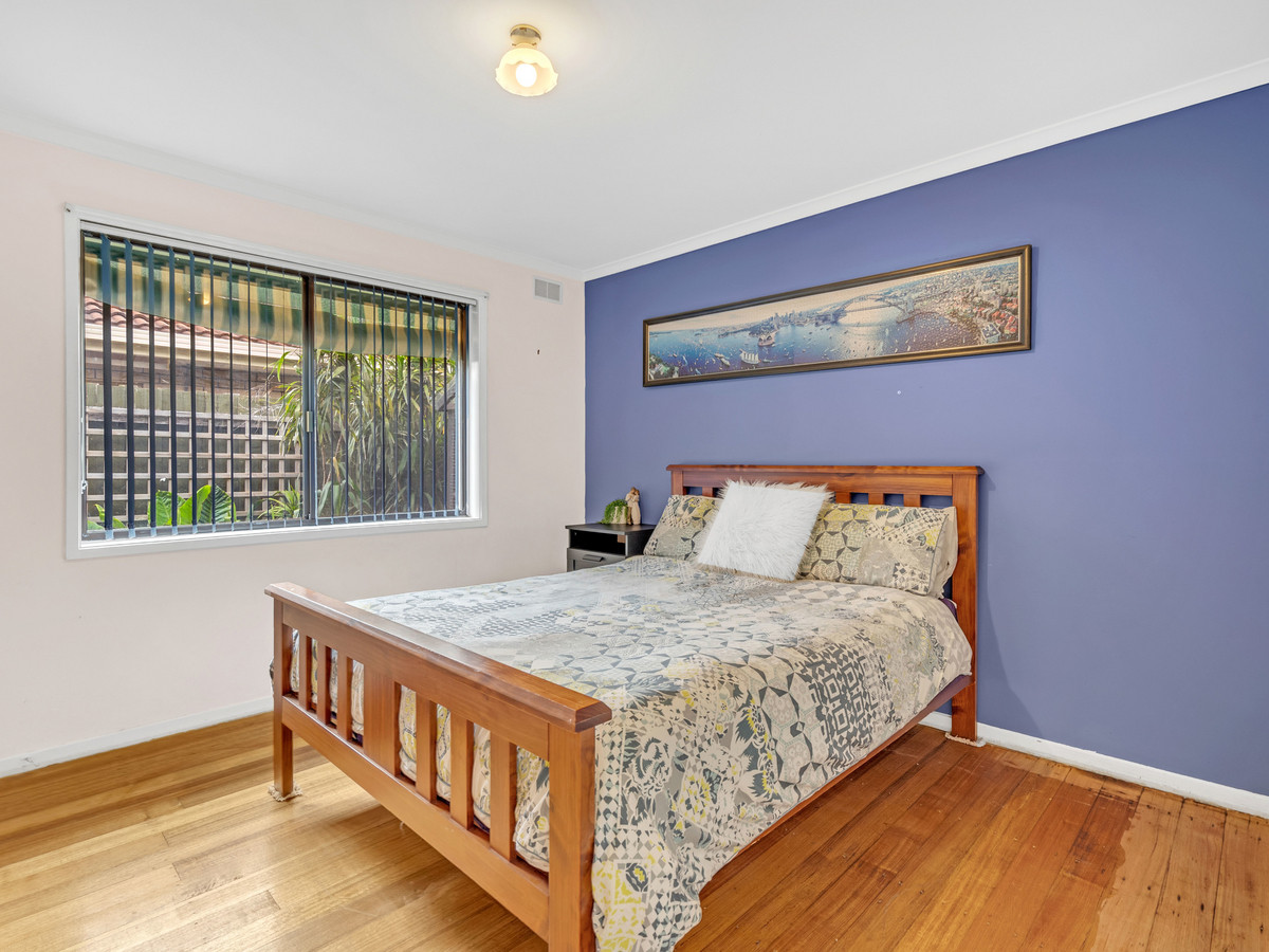 16 Beresford Crescent, Darley VIC 3340, Darley - Thumbnail 3