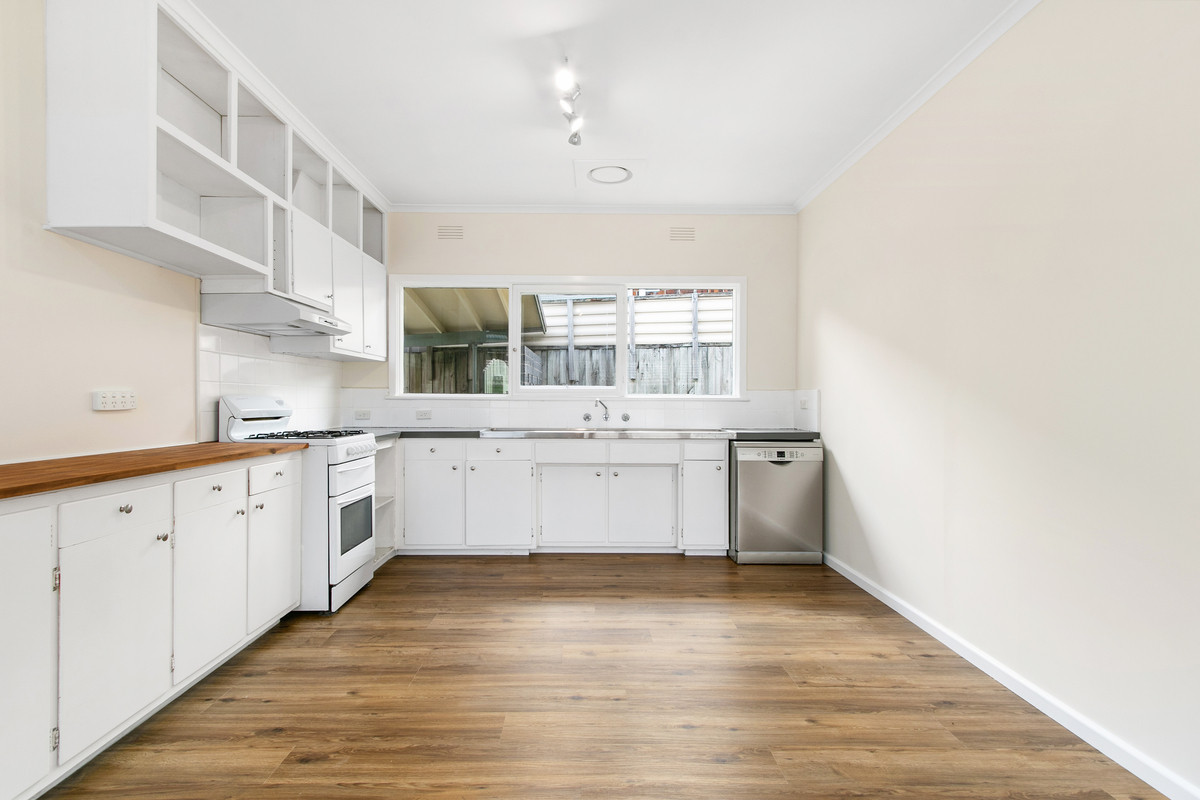 12 Hourigan Road, MORWELL VIC 3840, Morwell - Thumbnail 3