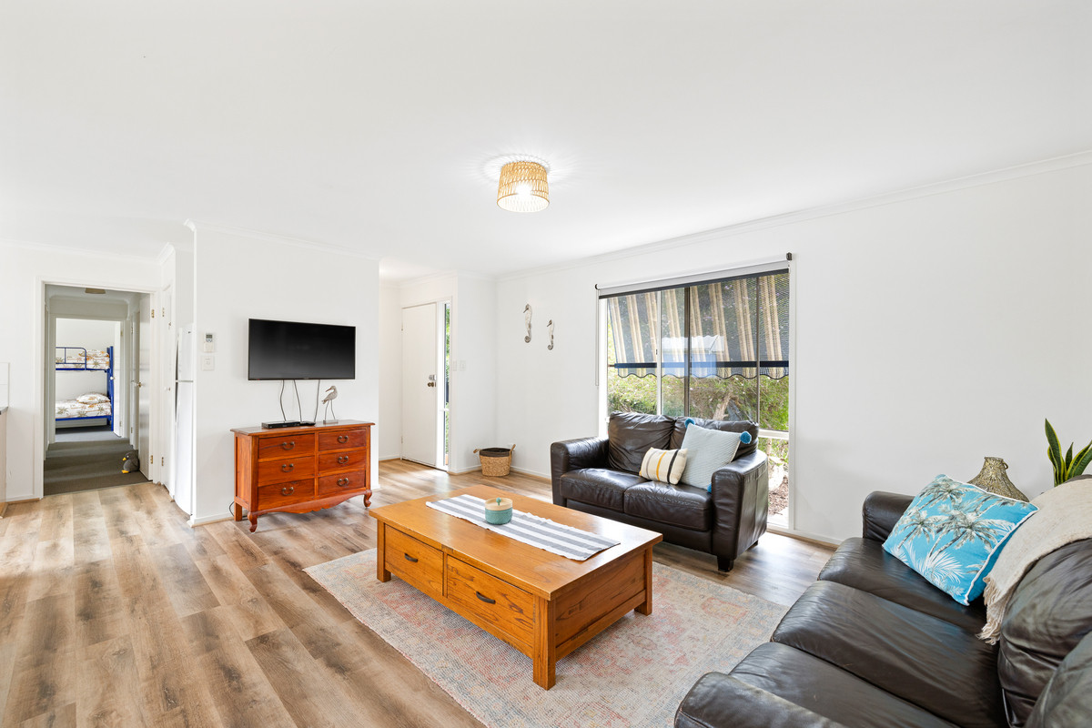 28 Ventnor Road, Cowes VIC 3922, Cowes - Image 1