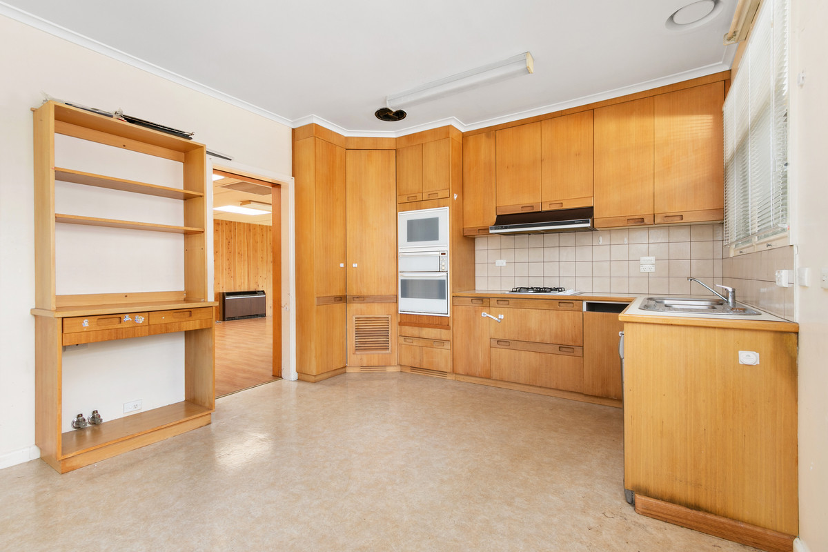 10 Vindon Avenue, MORWELL VIC 3840, Morwell - Thumbnail 4