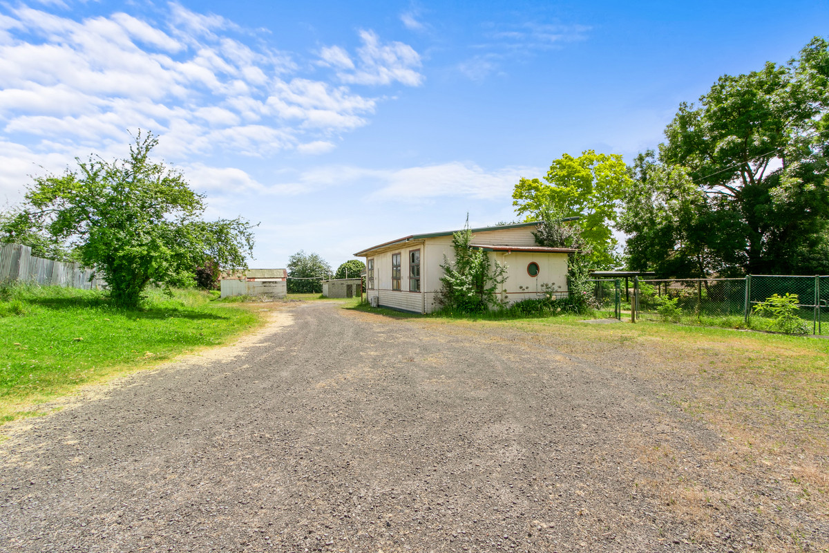 4 Luke Street, Moe VIC 3825, Moe - Thumbnail 3