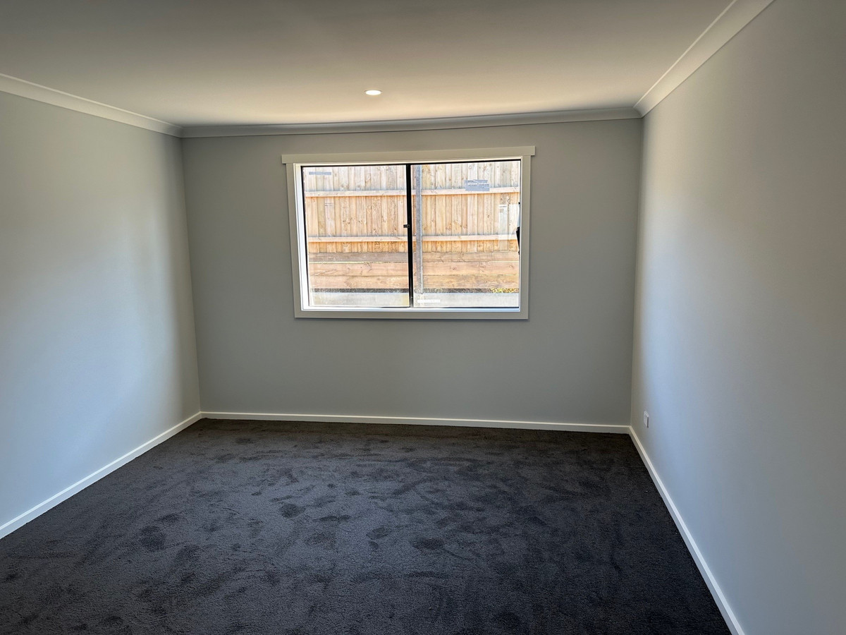 8 Magnolia Way, Bunyip VIC 3815, Bunyip - Thumbnail 5