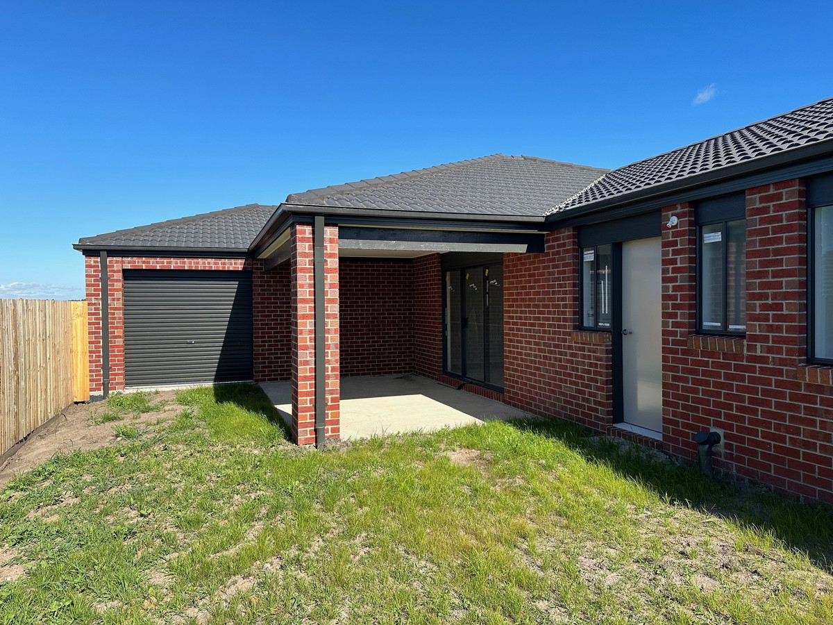 8 Magnolia Way, Bunyip VIC 3815, Bunyip - Thumbnail 8