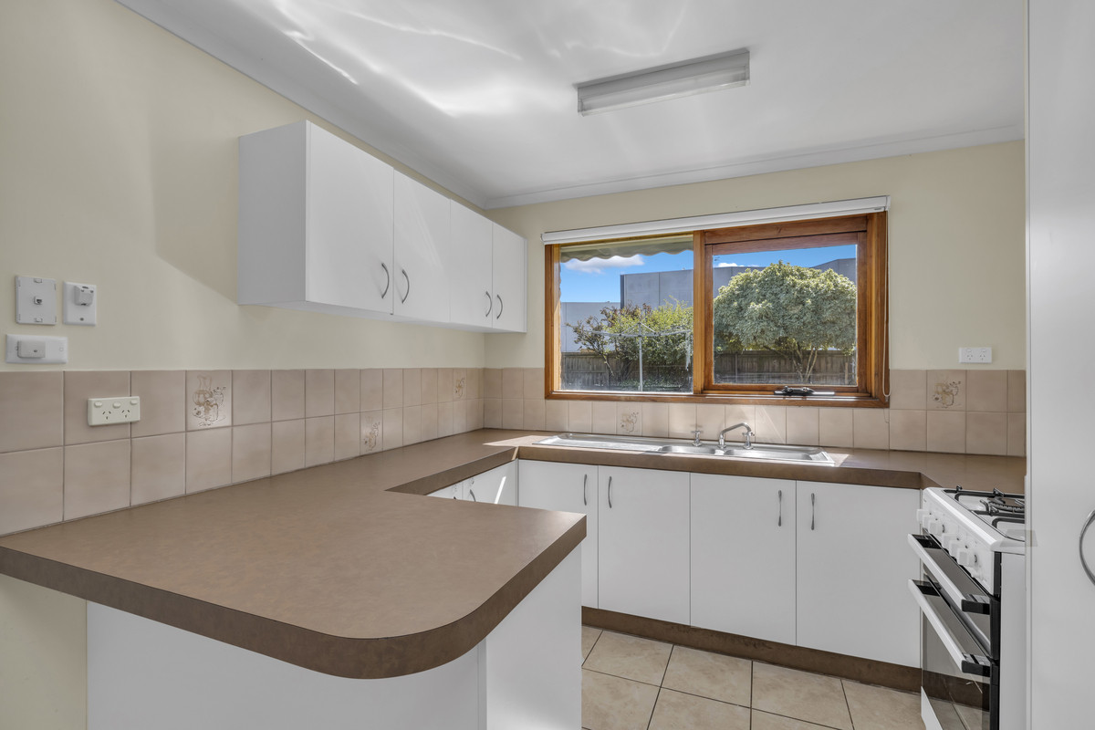 7 Jamie Close, Cranbourne VIC 3977, Cranbourne - Thumbnail 3