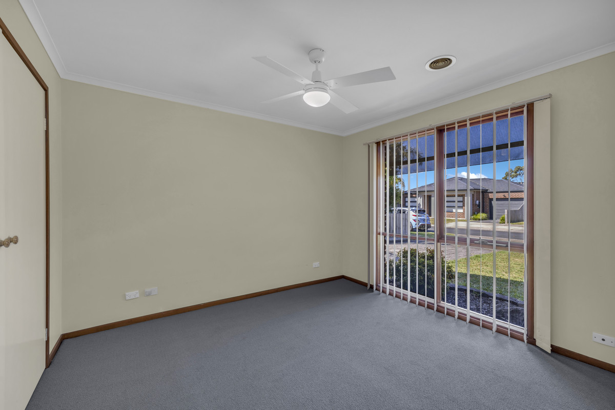 7 Jamie Close, Cranbourne VIC 3977, Cranbourne - Thumbnail 6