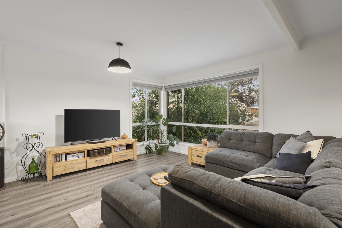 22 Mirrabooka Drive, Clifton Springs VIC 3222, Clifton Springs - Thumbnail 2