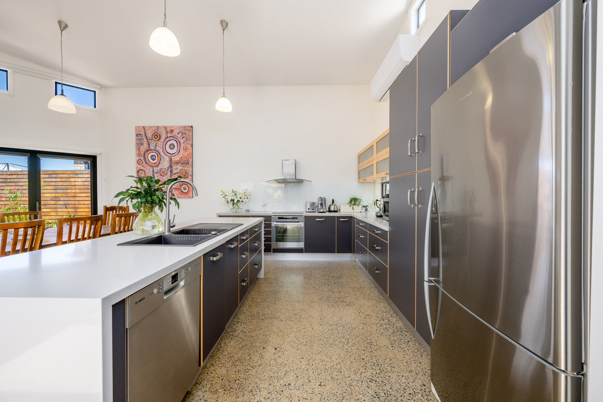 43 Taig Avenue, Kialla VIC 3631, Kialla - Thumbnail 2