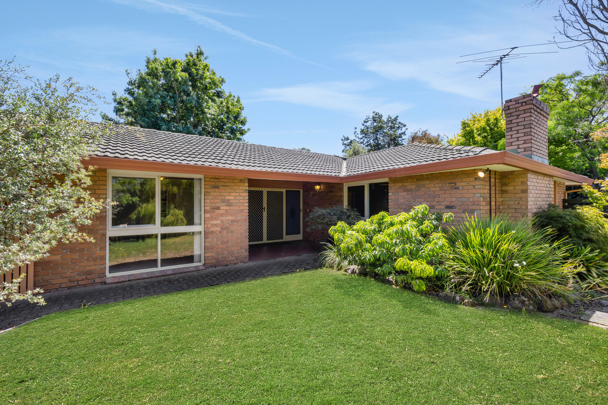 8 Tomasina Court, Langwarrin VIC 3910, Langwarrin - Thumbnail 3