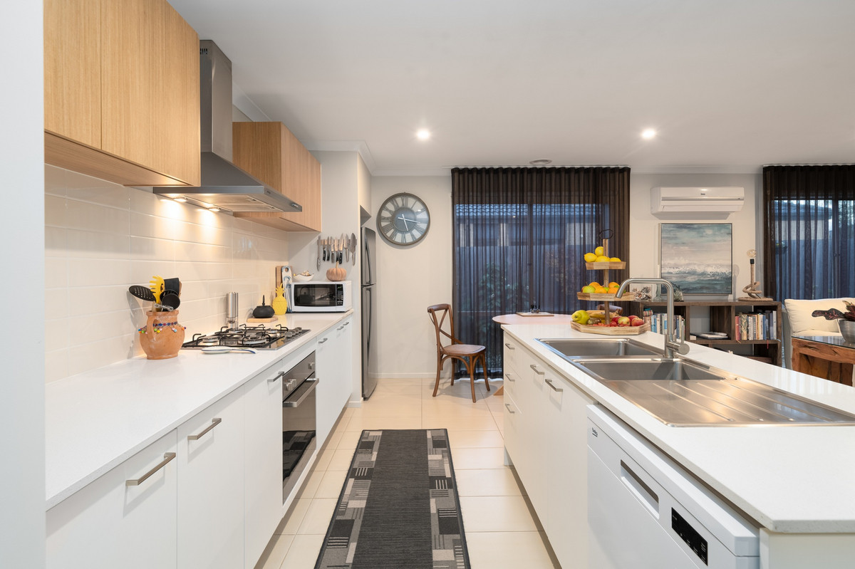 25 Meadow Drive, Curlewis VIC 3222, Curlewis - Thumbnail 2