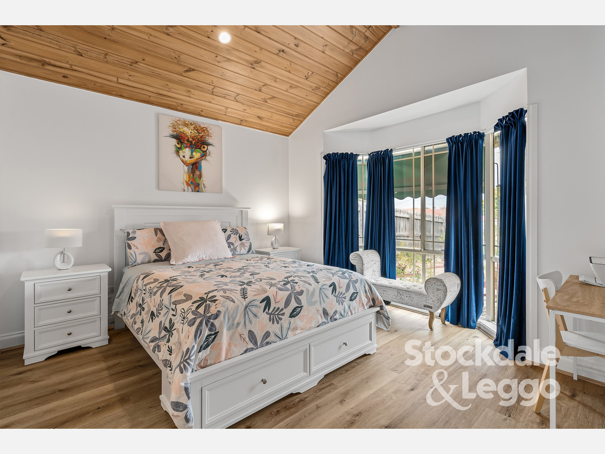 35 First Avenue, Rosebud VIC 3939, Rosebud - Thumbnail 7