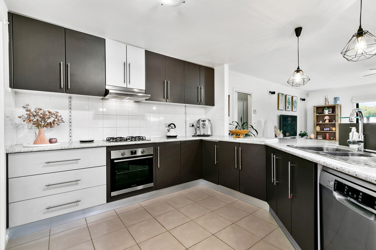 1 Heritage Boulevard, Morwell VIC 3840, Morwell - Thumbnail 5