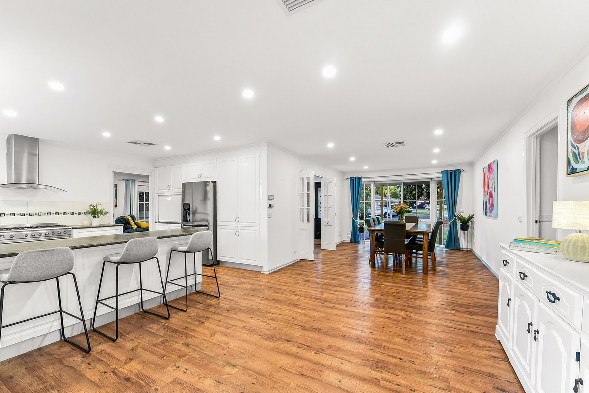4 Norwood Court, Cranbourne VIC 3977, Cranbourne - Thumbnail 6
