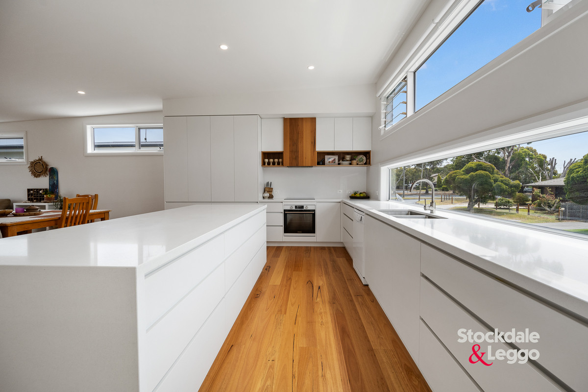 4 Kenneth Street, Inverloch VIC 3996, Inverloch - Thumbnail 2