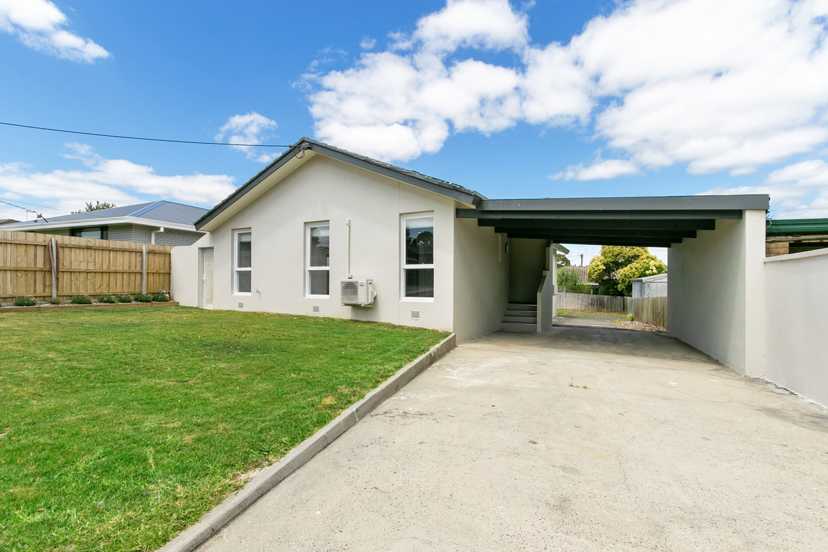 17 Heather Grove, Traralgon VIC 3844, Traralgon - Thumbnail 2