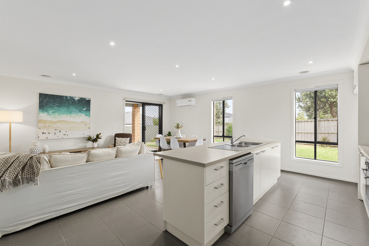 2 Domain Avenue, CURLEWIS VIC 3222, Curlewis - Thumbnail 8