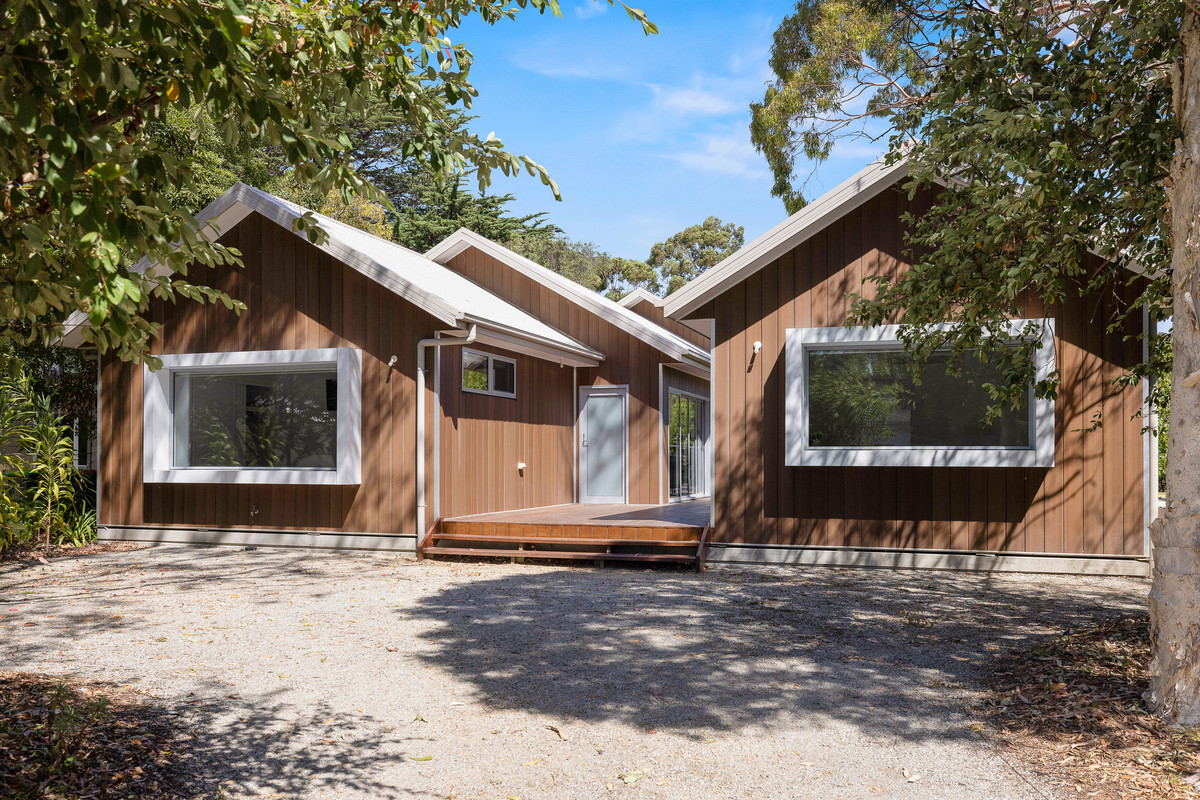 10 Mclardy Court, Cowes VIC 3922, Cowes - Thumbnail 2