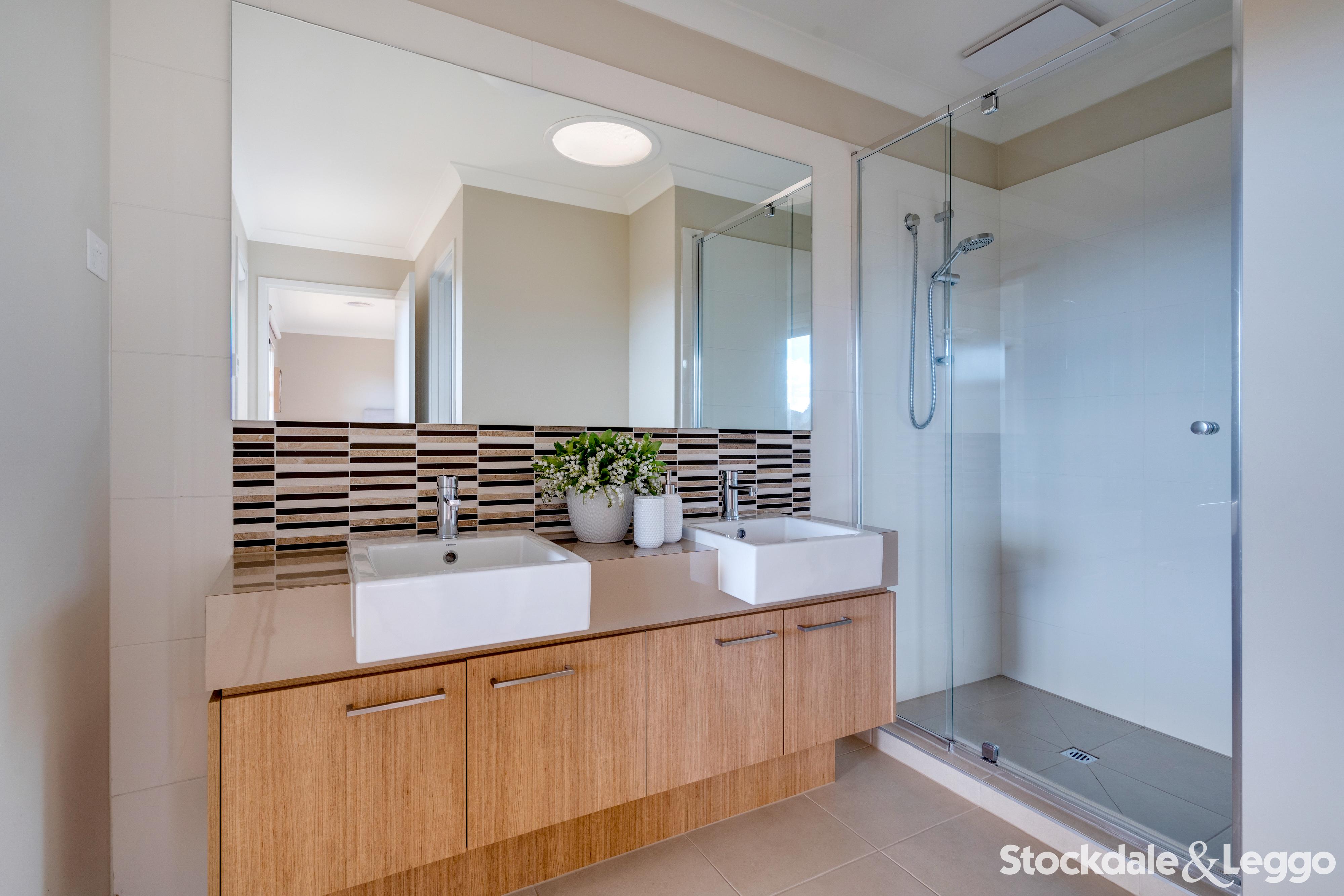 13 Peppertree Parade, Craigieburn VIC, Craigieburn - Thumbnail 8