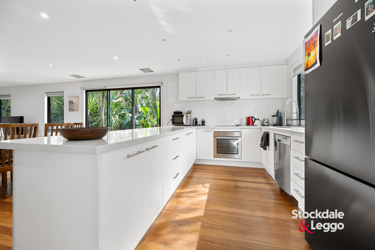 2 / 42 Florida Avenue, INVERLOCH VIC 3996, Inverloch - Thumbnail 2