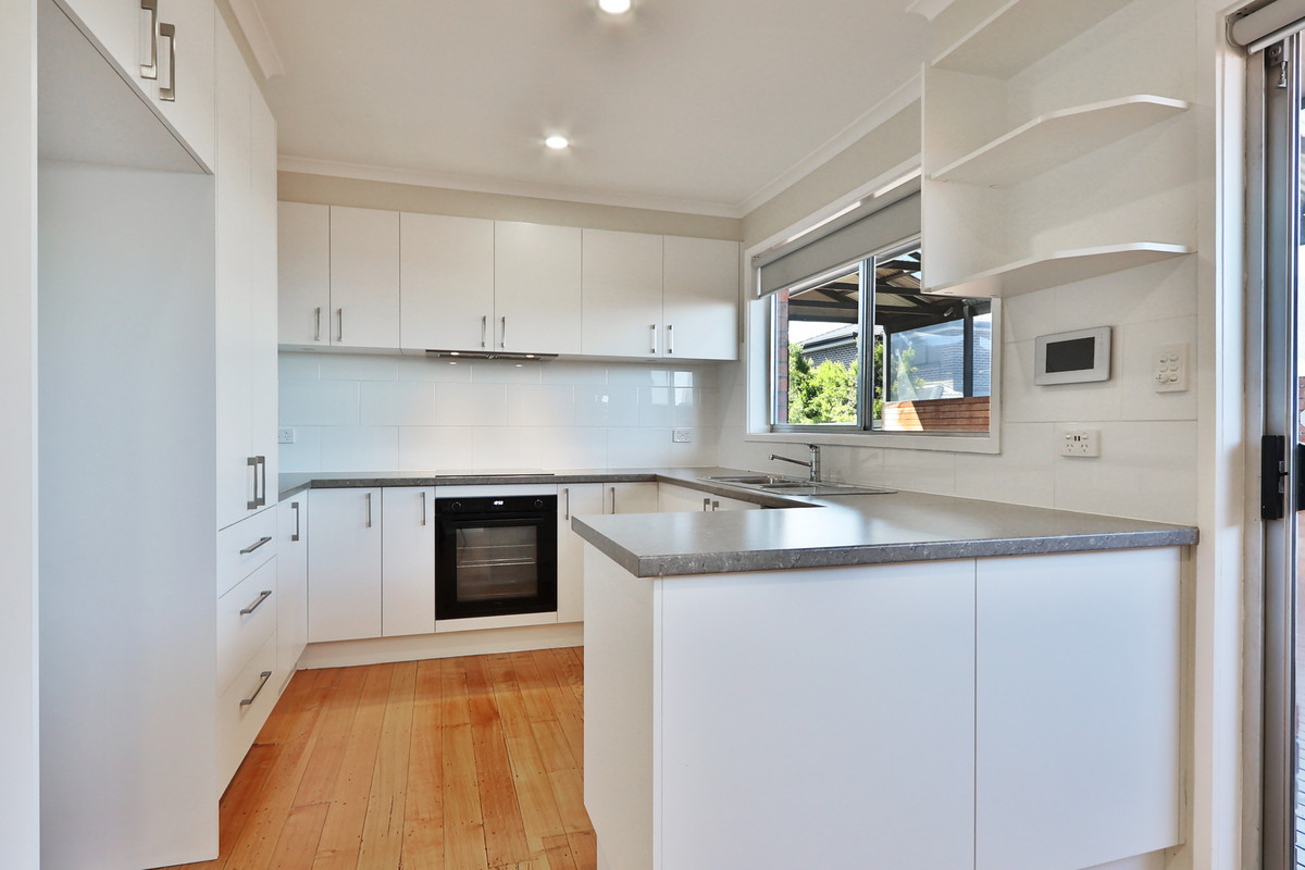 12 Gladesville Drive, Kilsyth VIC 3137, Kilsyth - Thumbnail 2