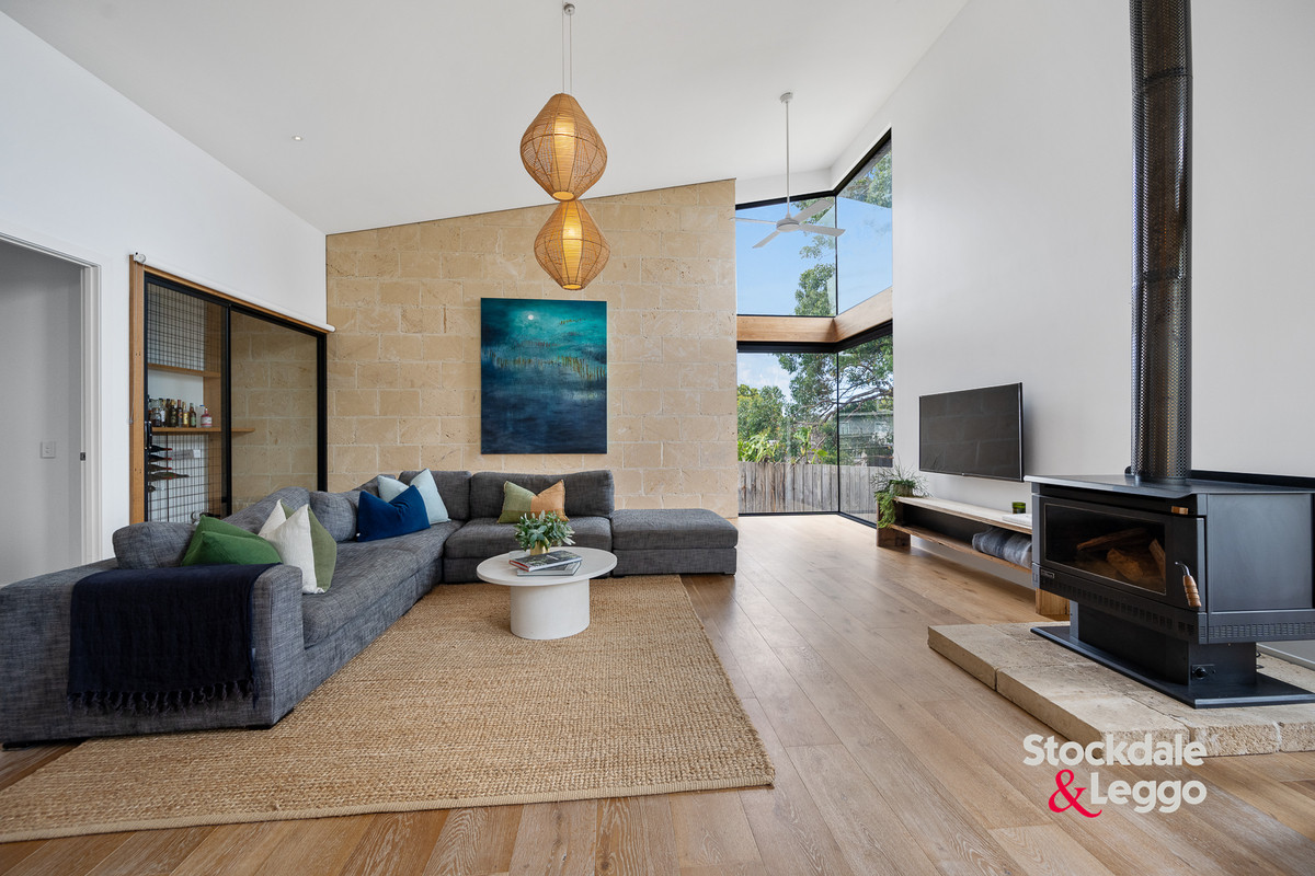 19 Freda Street, INVERLOCH VIC 3996, Inverloch - Thumbnail 2