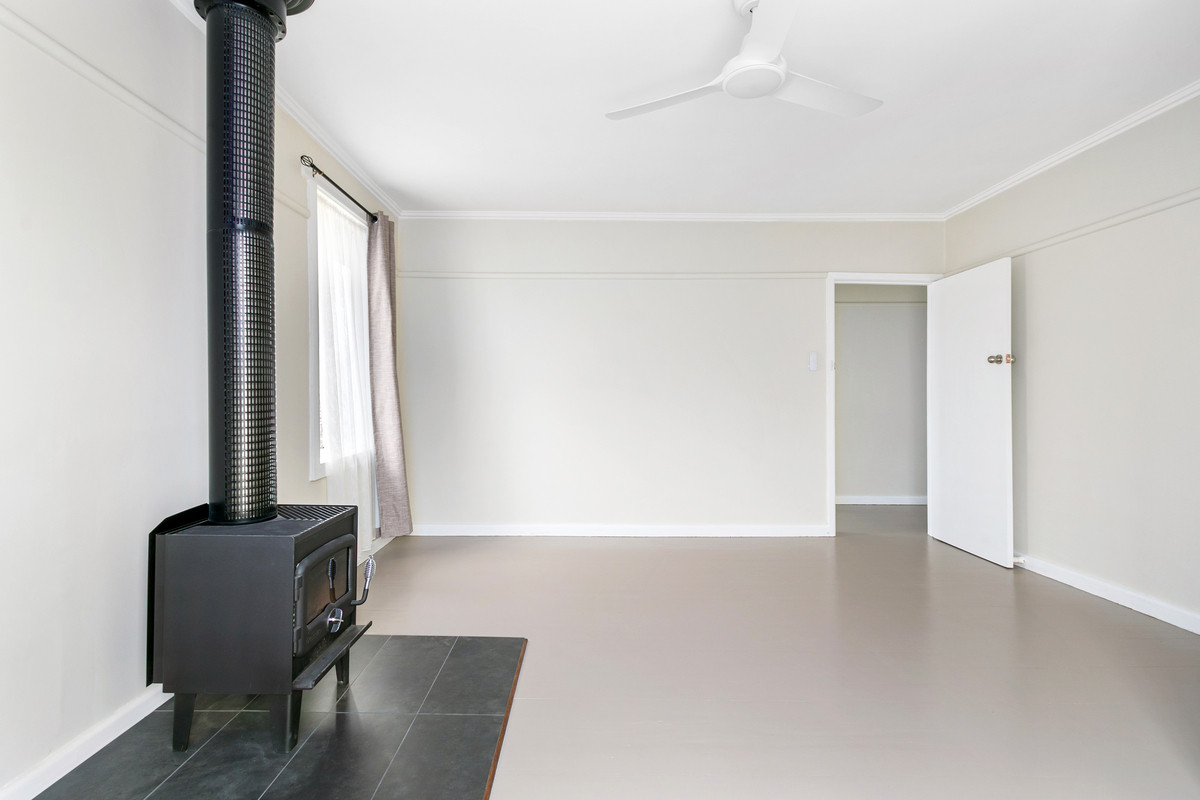 18 Hunt Street, MORWELL VIC 3840, Morwell - Thumbnail 3