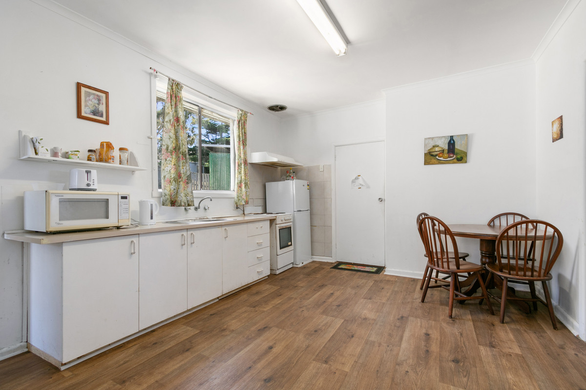 31 McMillan Street, MORWELL VIC 3840, Morwell - Thumbnail 4