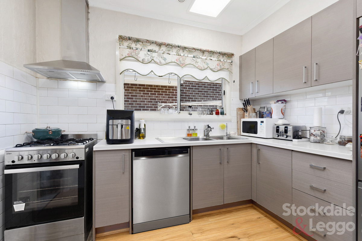 43 Gibson Street, Broadmeadows VIC 3047, Broadmeadows - Thumbnail 4