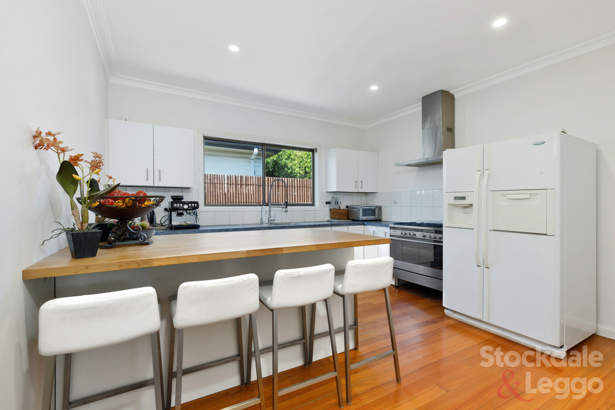 70 Tarana Avenue, Glenroy VIC 3046, Glenroy - Thumbnail 3