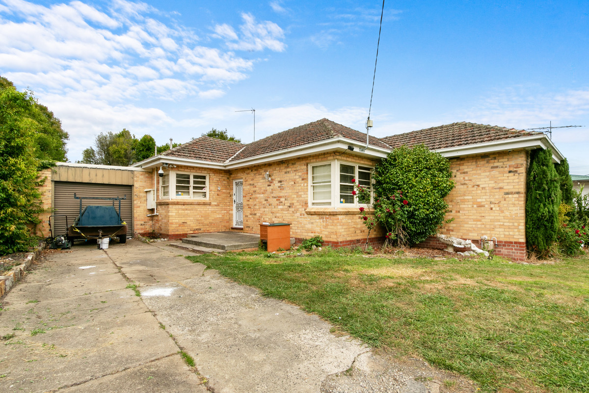5 Sinclair Avenue, MORWELL VIC 3840, Morwell - Image 1