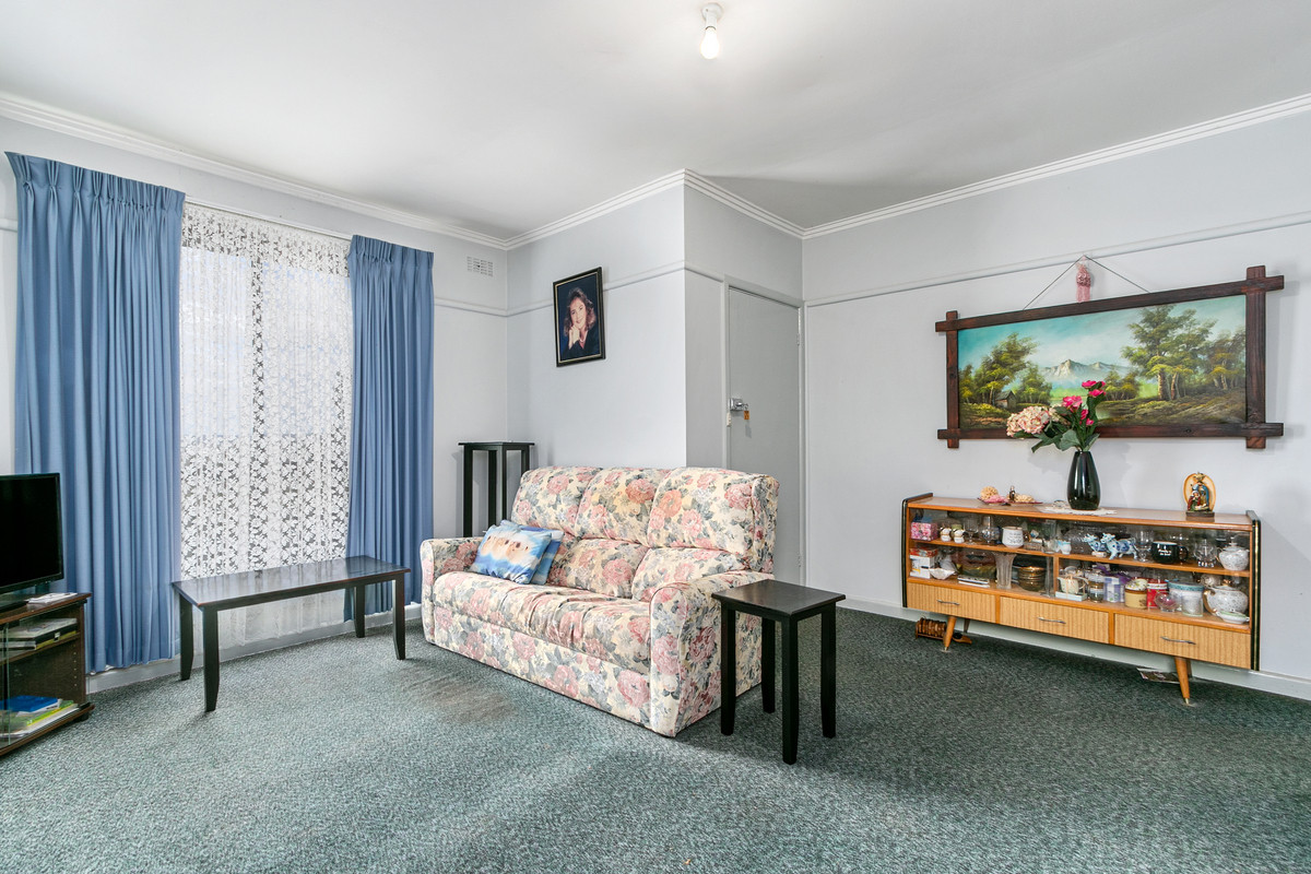 31 Hare Street, Morwell VIC 3840, Morwell - Thumbnail 2