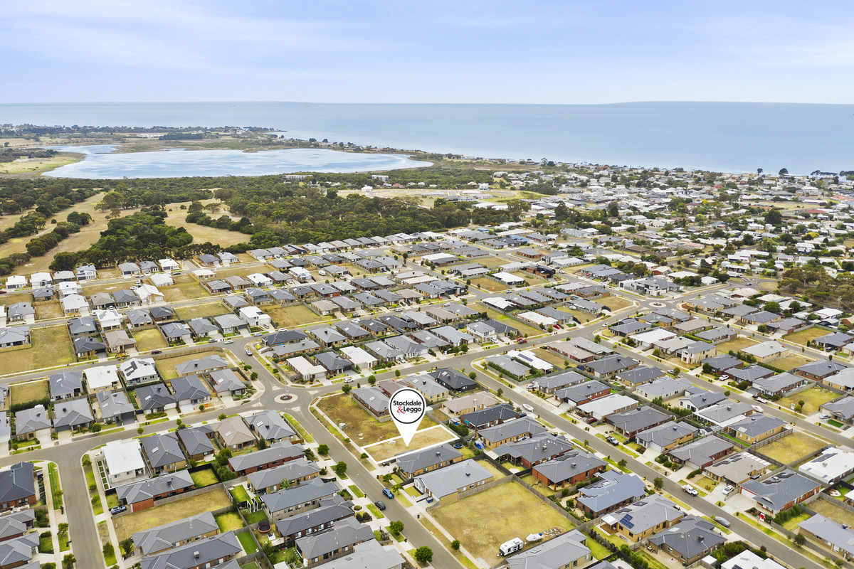 24 Felix Street, St Leonards VIC 3223, St Leonards - Thumbnail 2