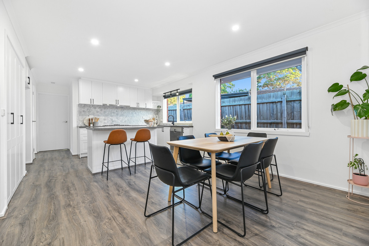 8 Fuchsia Court, Narre Warren VIC 3805, Narre Warren - Thumbnail 3
