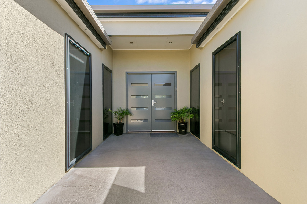 19 Skeldale Wynd, Morwell VIC 3840, Morwell - Thumbnail 2