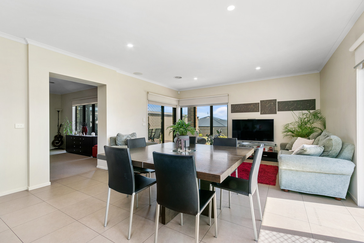 19 Skeldale Wynd, Morwell VIC 3840, Morwell - Thumbnail 7