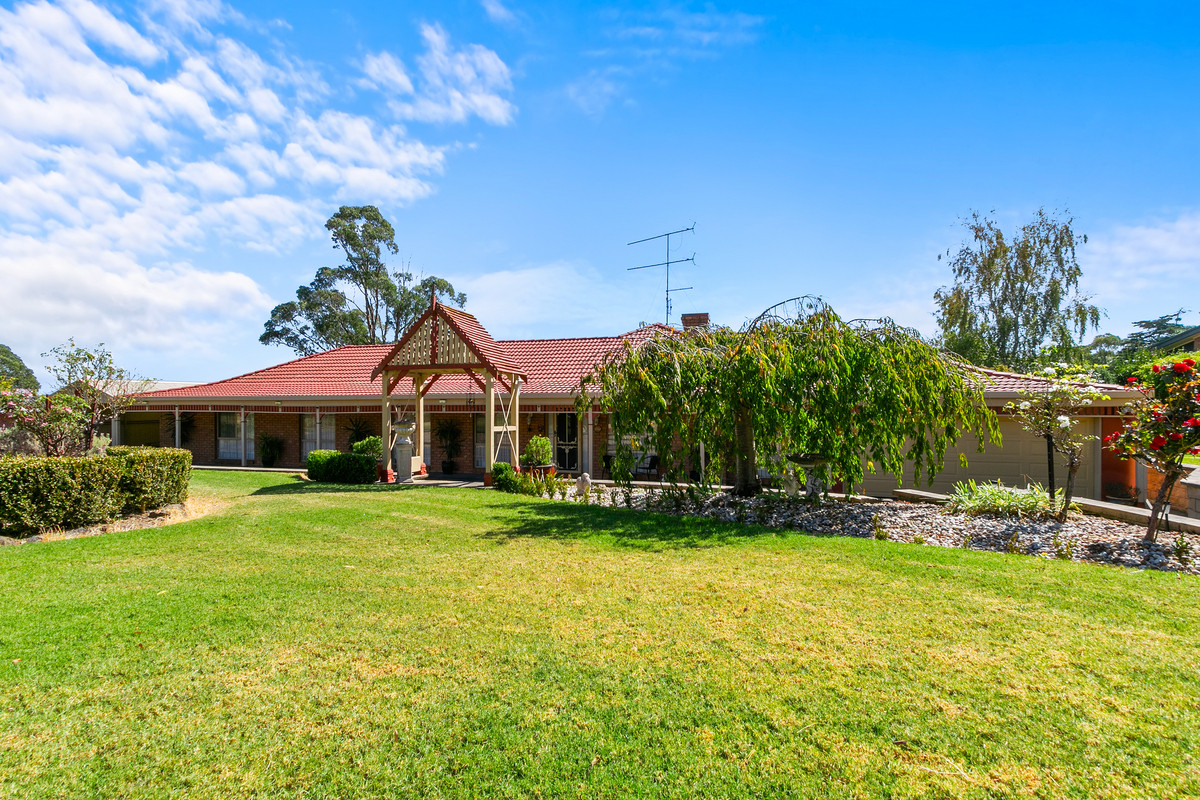 1 Dunton Drive, Churchill VIC 3842, Churchill - Thumbnail 3