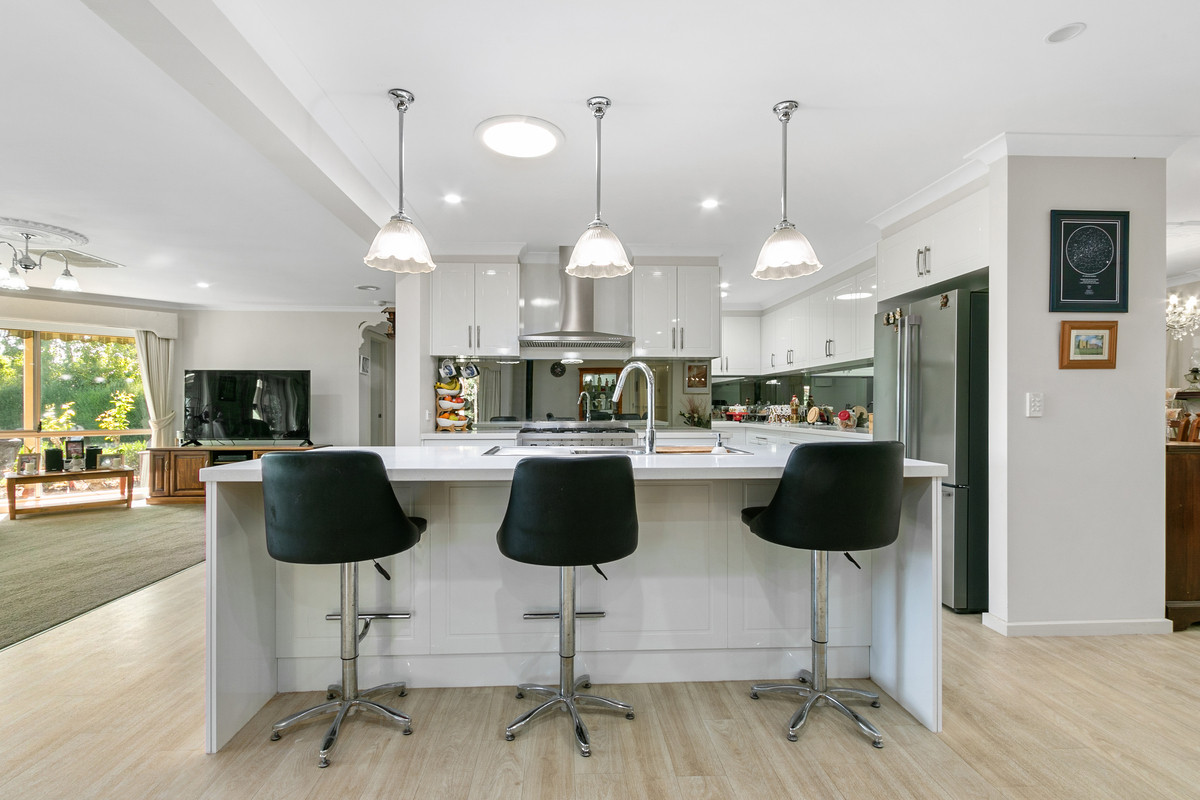 1 Dunton Drive, Churchill VIC 3842, Churchill - Thumbnail 5