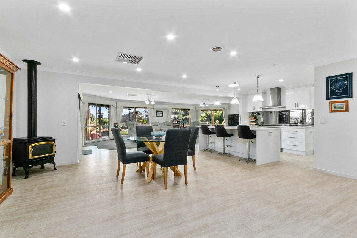 1 Dunton Drive, Churchill VIC 3842, Churchill - Thumbnail 8