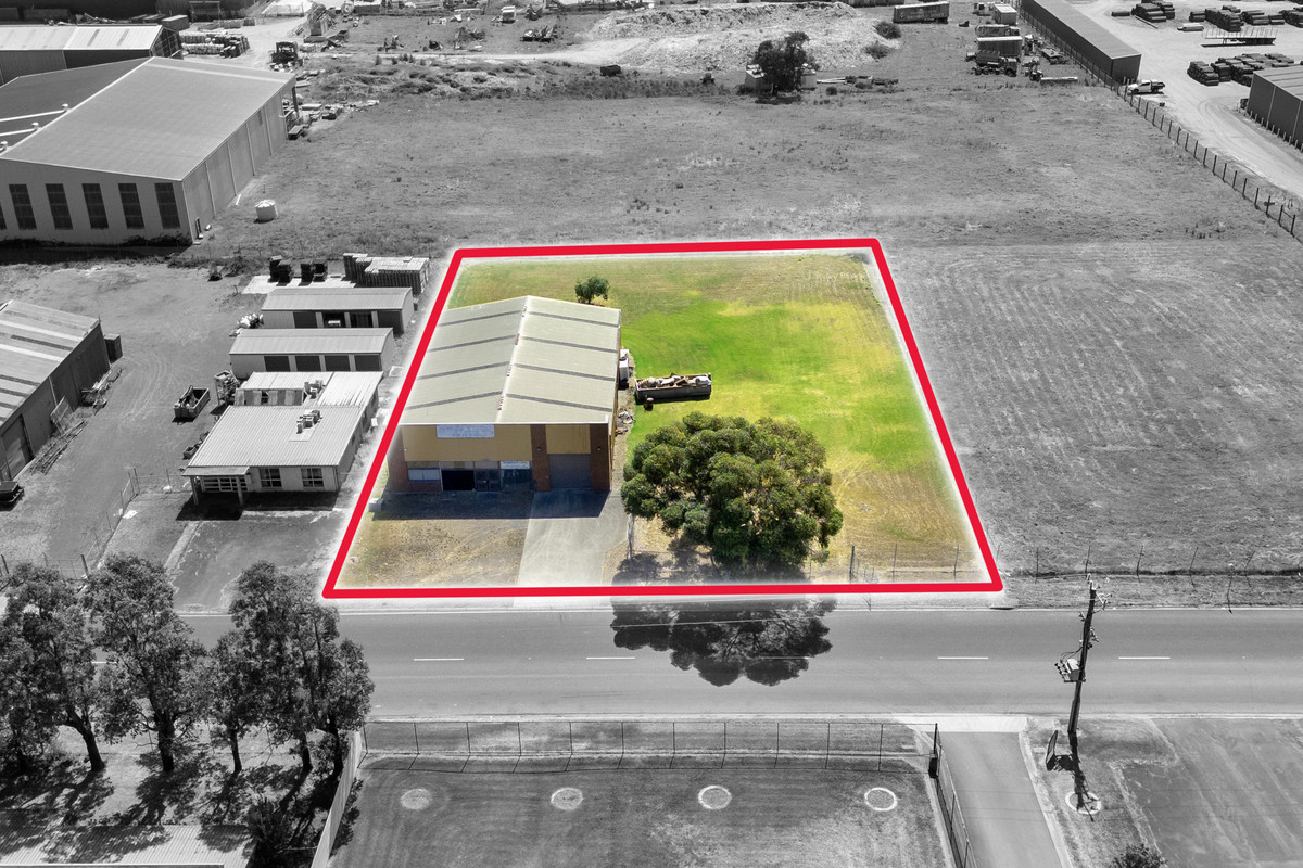 9 Swan Road, Morwell VIC 3840, Morwell - Thumbnail 2