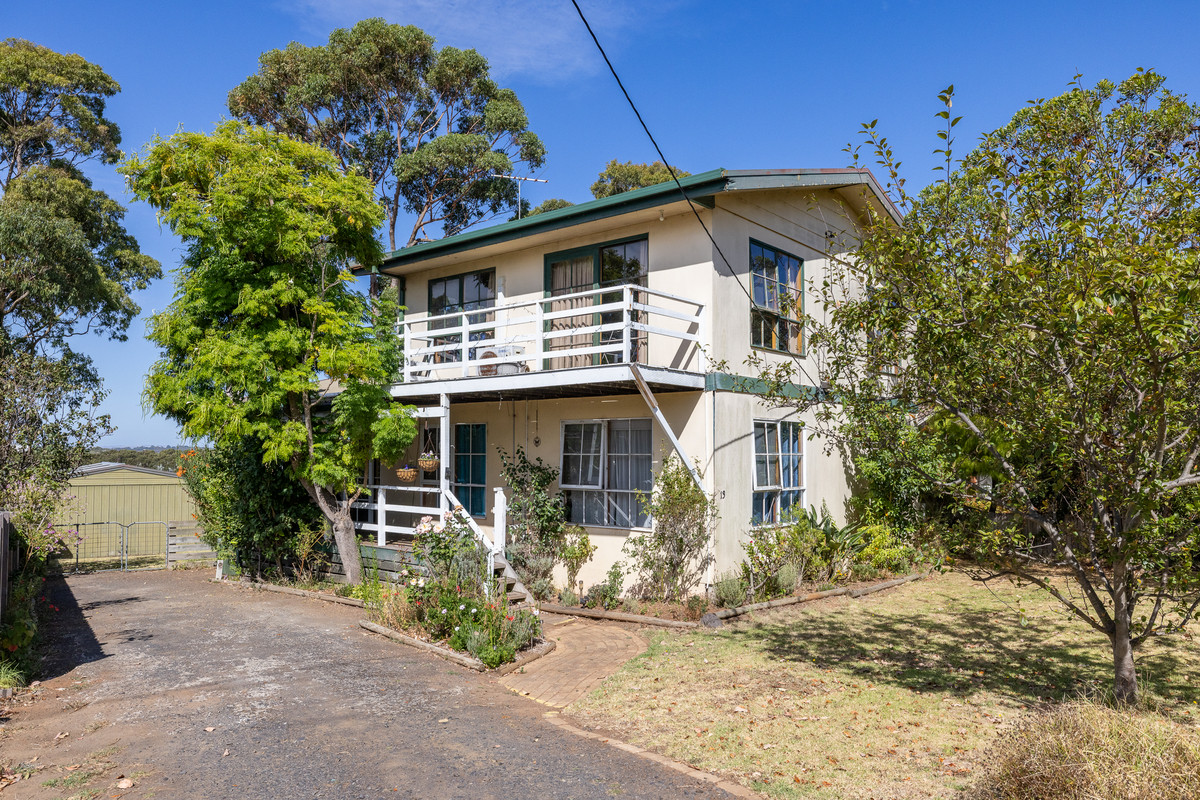 13 Walton Street, Cowes VIC 3922, Cowes - Thumbnail 3