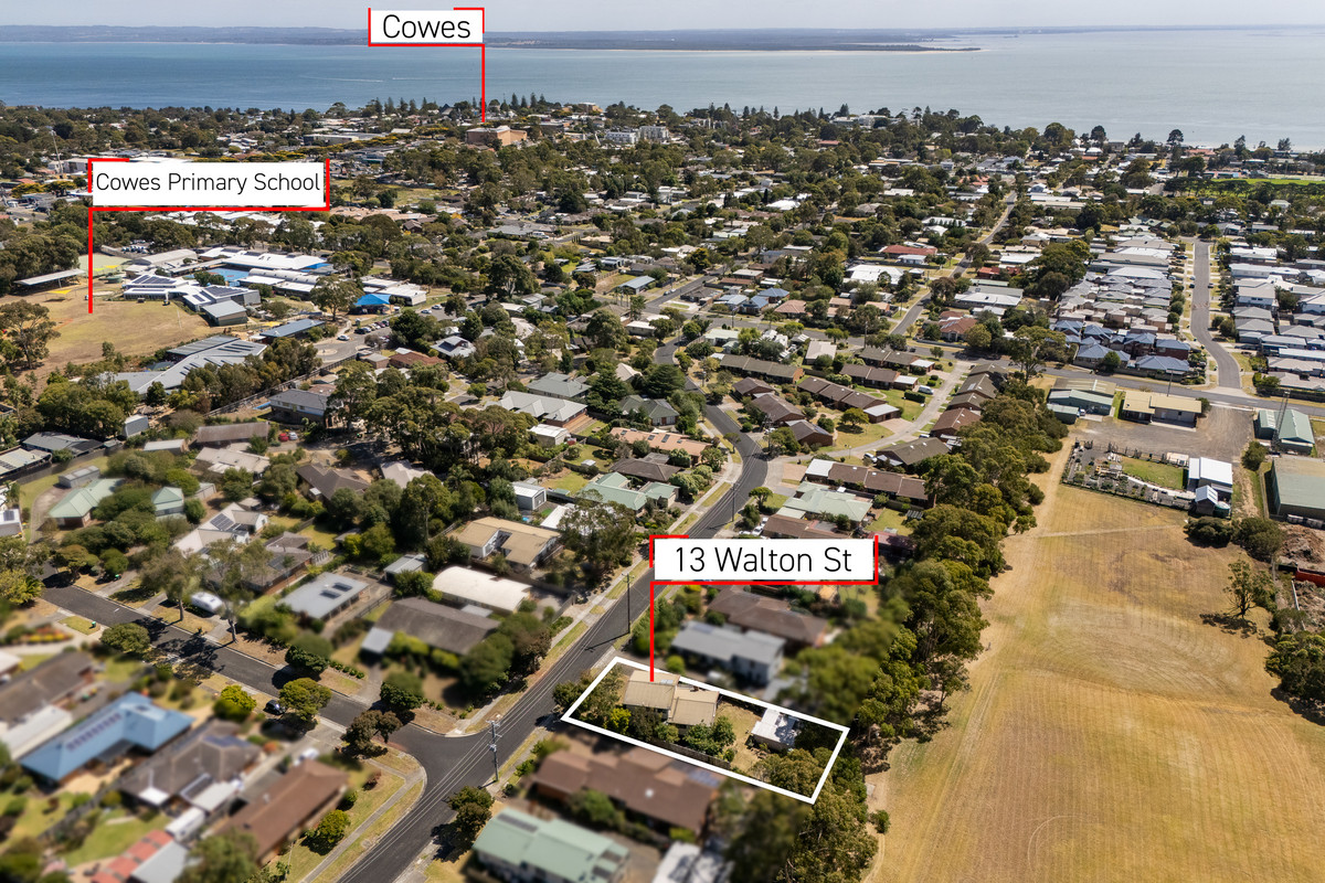 13 Walton Street, Cowes VIC 3922 Stockdale & Leggo