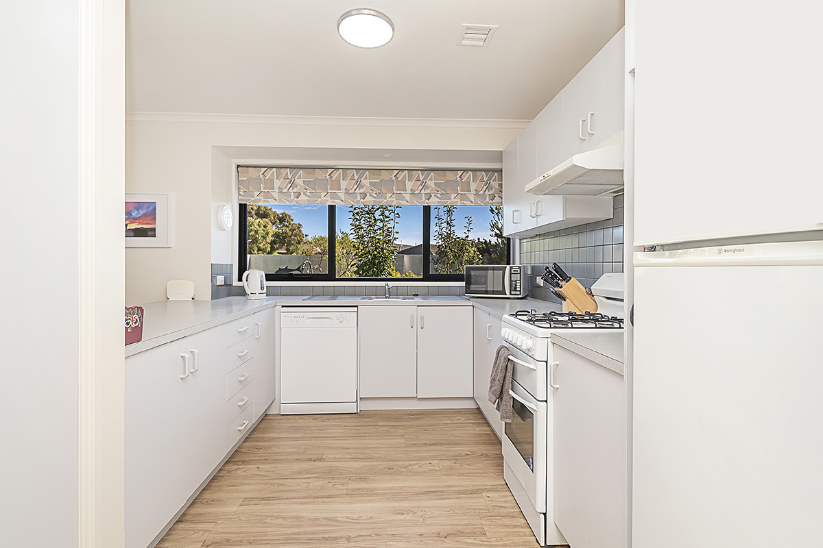 16 Riverdale Court, WARRNAMBOOL VIC 3280, Warrnambool - Thumbnail 3