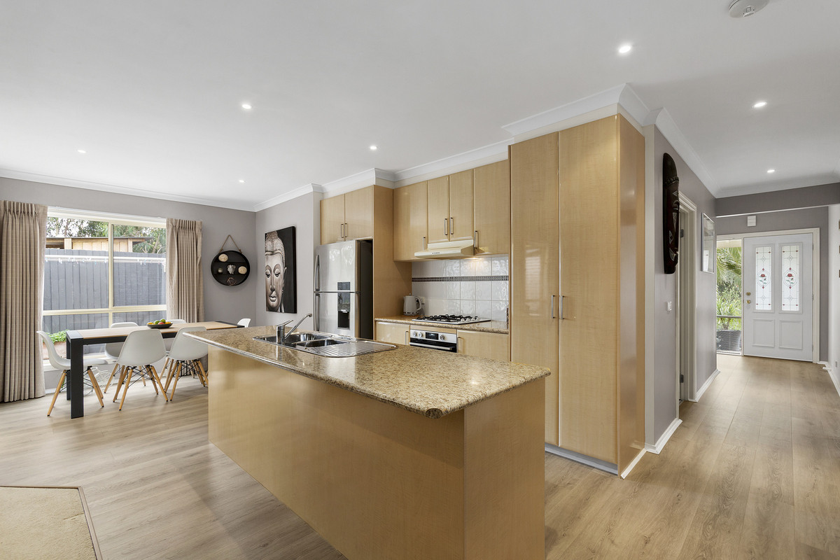 1 / 11 Fairview Court, Drysdale VIC 3222, Drysdale - Thumbnail 2