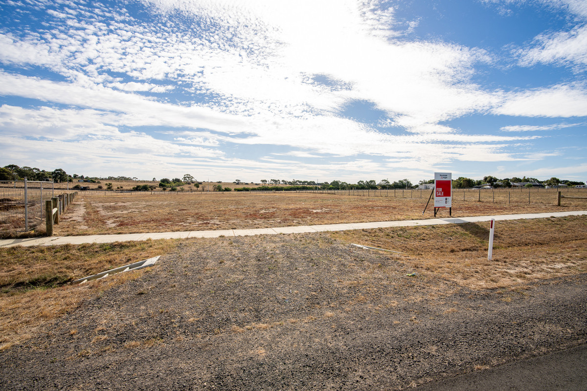 13 Grazier Court, Lethbridge VIC 3332, Lethbridge - Thumbnail 3