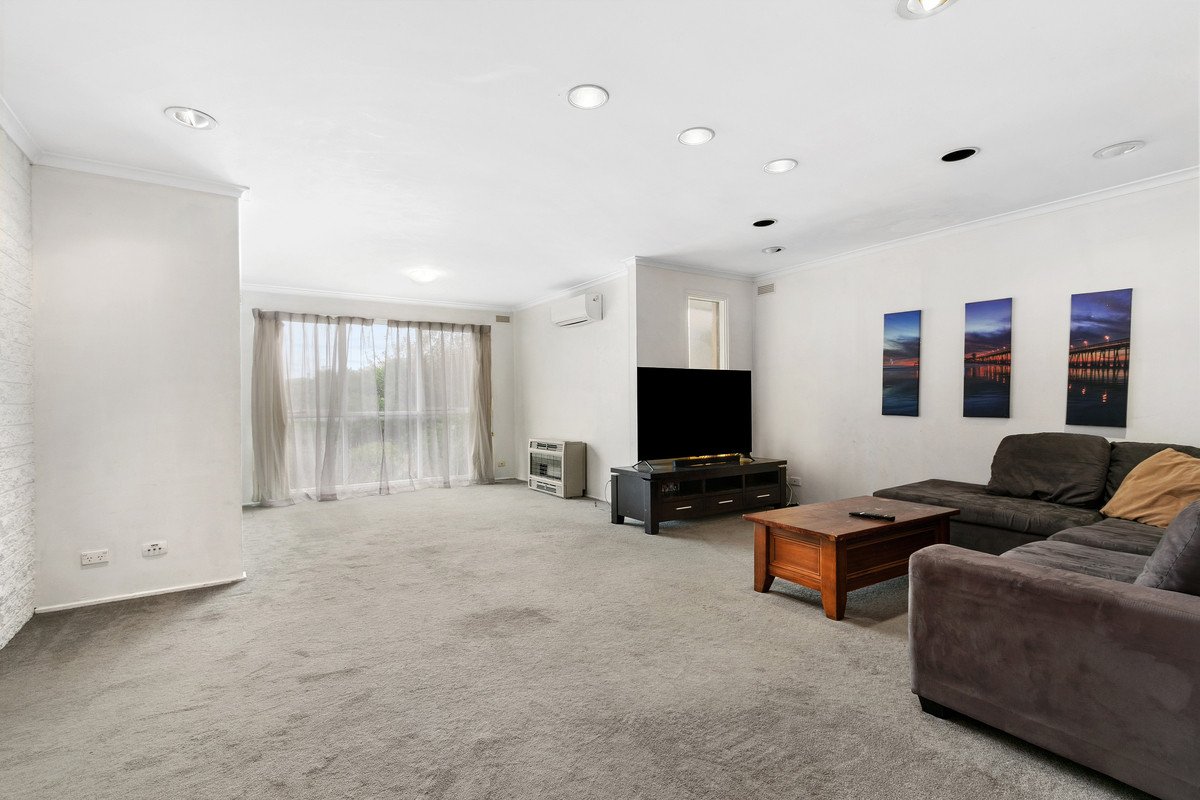 20 Rae Crescent, CHURCHILL VIC 3842, Churchill - Thumbnail 2