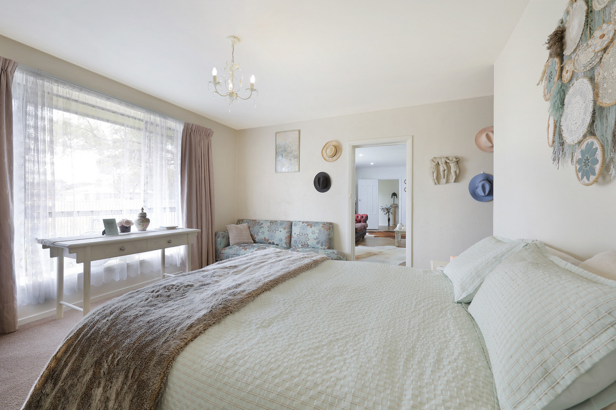 19 Mortlake Road, Warrnambool VIC 3280, Warrnambool - Thumbnail 7