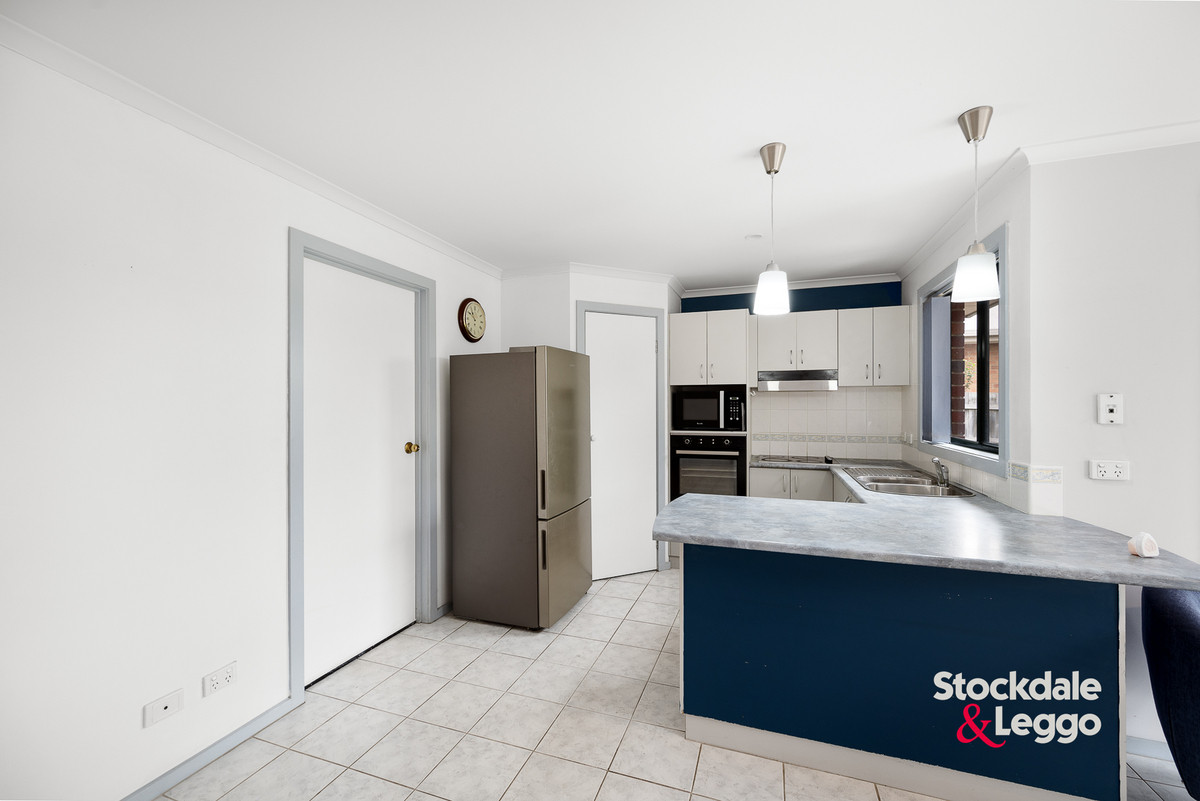 84 Halford Street, Inverloch VIC 3996, Inverloch - Thumbnail 2
