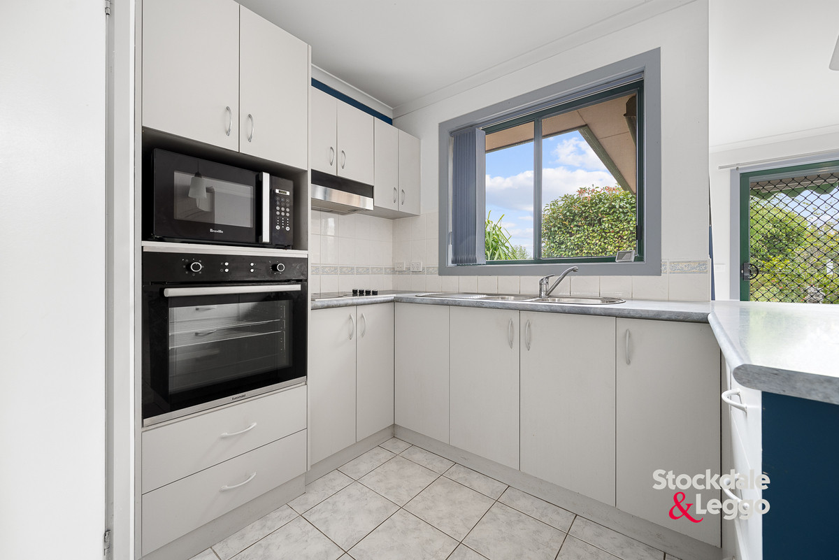 84 Halford Street, Inverloch VIC 3996, Inverloch - Thumbnail 3