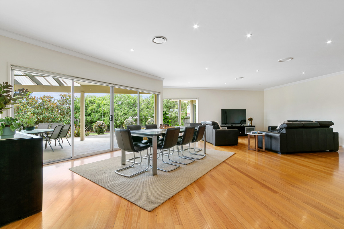 9 Cagney Court, Traralgon VIC 3844, Traralgon - Thumbnail 2